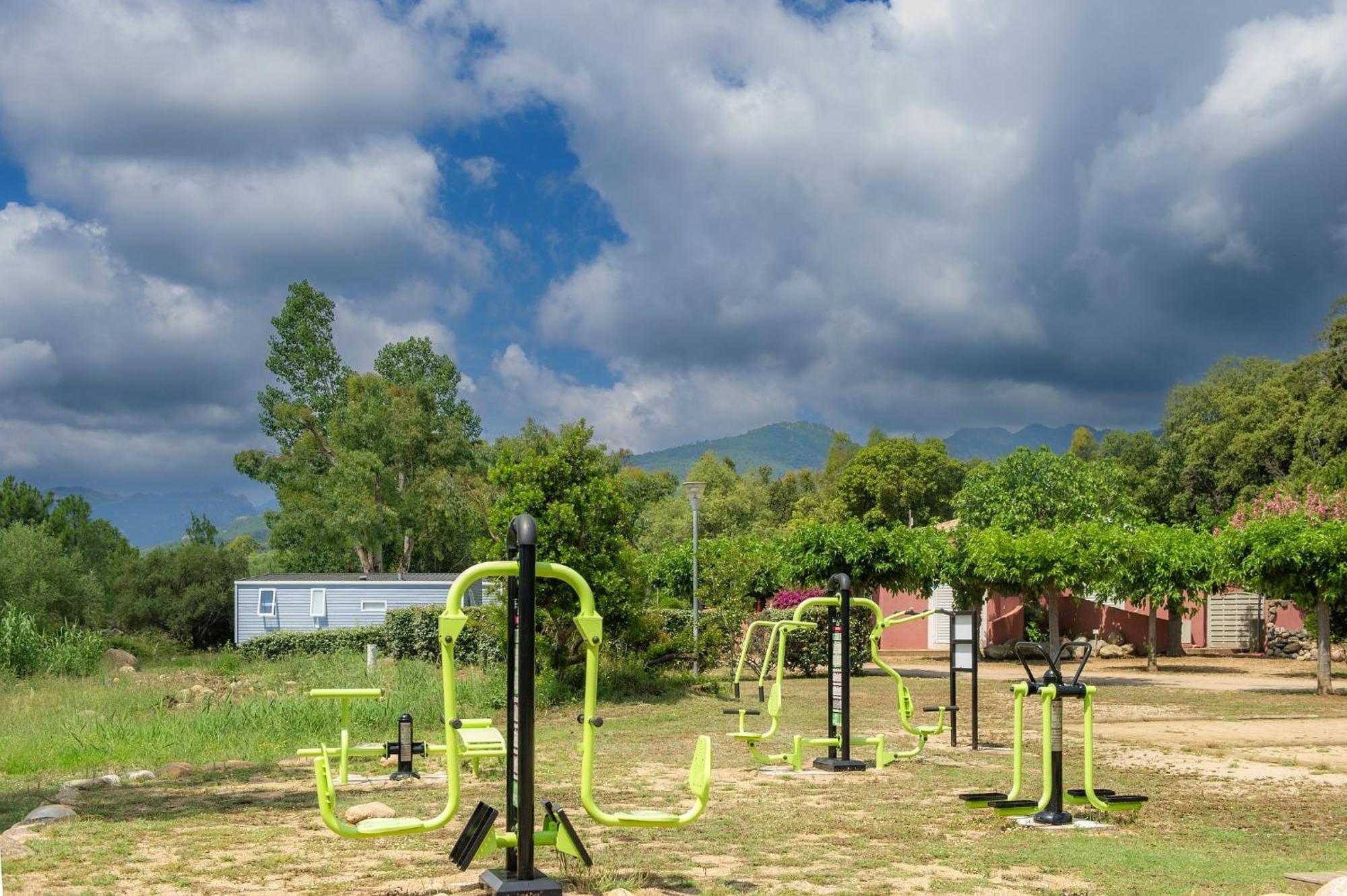 Camping Acqua E Sole Sainte-Lucie de Porto-Vecchio ภายนอก รูปภาพ